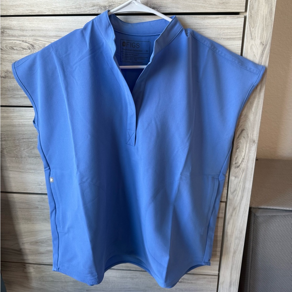 Figs Women's Celi Blue Scrub Set